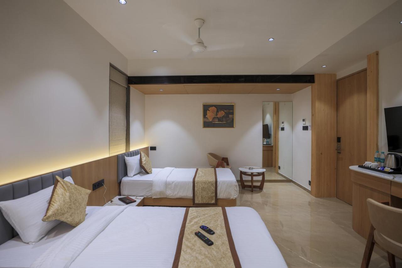 Hotel Aditya Mansingh Inn Somnāth Exterior foto