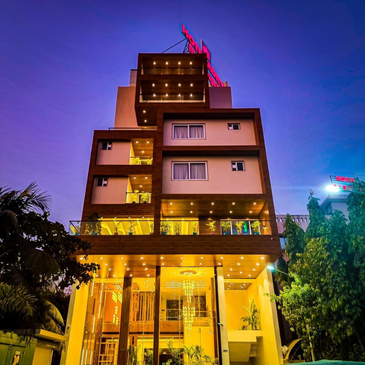 Hotel Aditya Mansingh Inn Somnāth Exterior foto